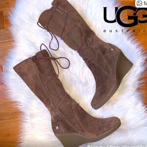 UGG- NEW in Box- UGG Boots- ELSEY-Suede Wedge Heel Boots-Size 7